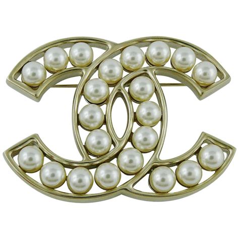 chanel brooch spring 2017|chanel brooch replica.